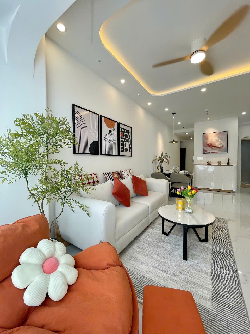 Cần bán nhanh căn hộ sky garden 3, PMH, Q7, DT 68m2, TK 2PN nhà mới đẹp, giá chỉ 5,2 tỷ, LH 0902.605.611 - Ảnh 1