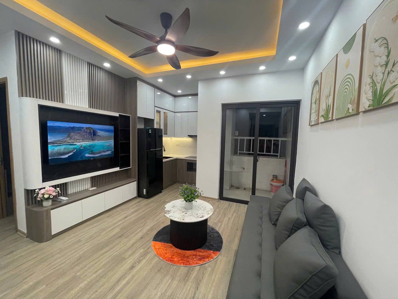 Bán căn hộ chung cư KVKL Nguyễn Xiển Hoàng Mai 56m2 x 2 ngủ tầng 9 giá chỉ 3 tỷ - Ảnh chính