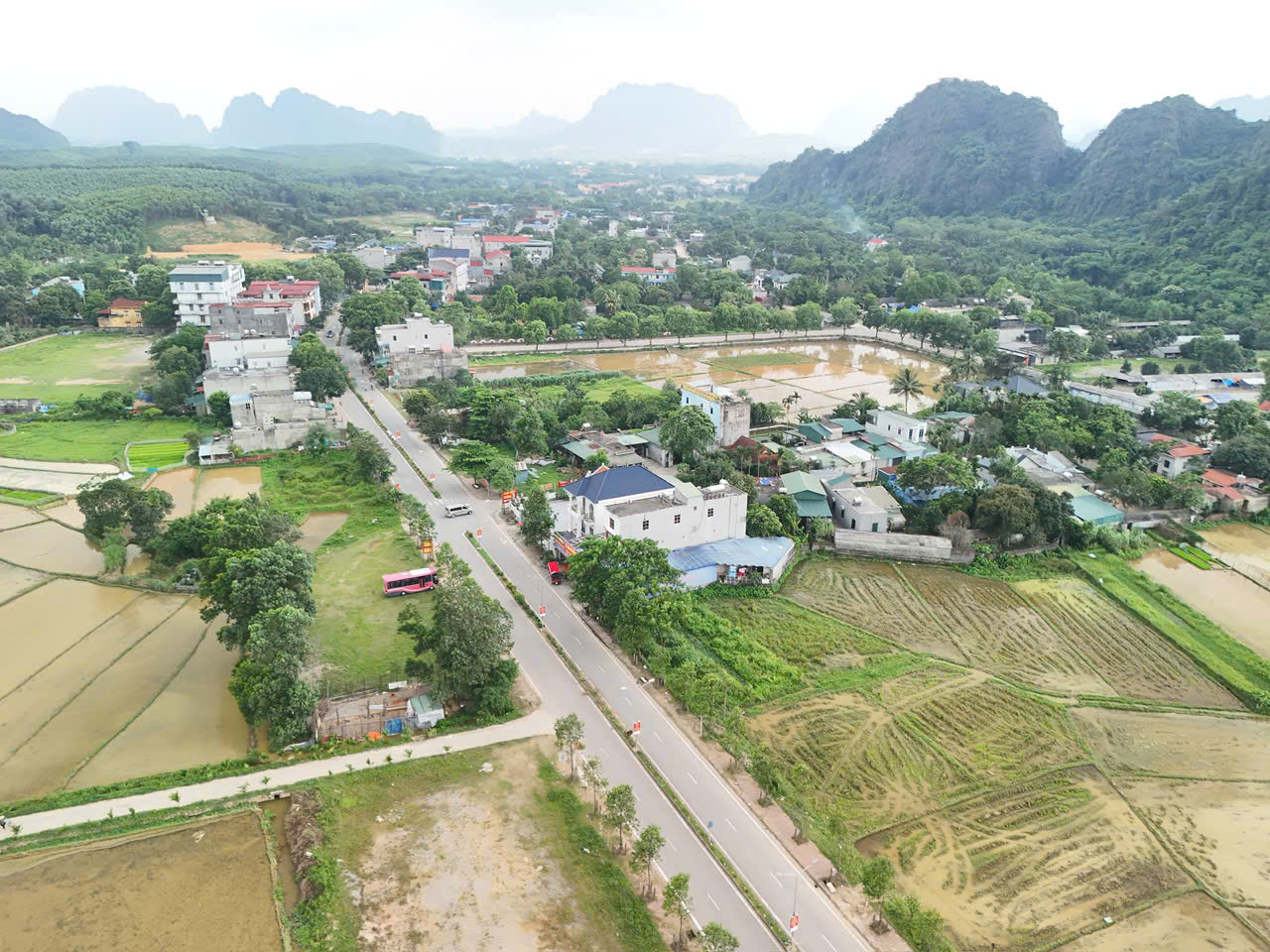ĐẦU TƯ NGAY MẢNH ĐẤT GIÁ TỐT – ĐƯỜNG 20M – GẦN CHÙA TIÊN, TIỀM NĂNG TĂNG GIÁ MẠNH - Ảnh chính