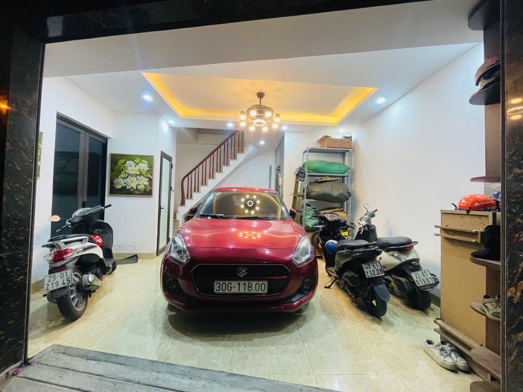 Bán nhà 6 tầng đường Láng, Q. Đống Đa, lô góc, 3 thoáng, ngõ thông, ô tô vào nhà, 46m2, MT 5.5m, - Ảnh chính
