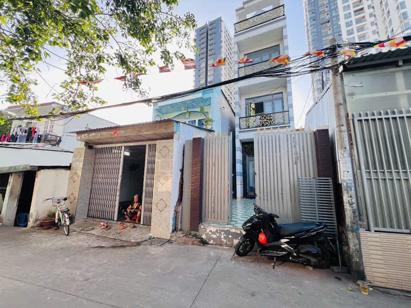 Nhà đẹp 4 tầng 68m2 - Bình đông Quận 8 - Gía 5,35 tỉ - Ảnh 1