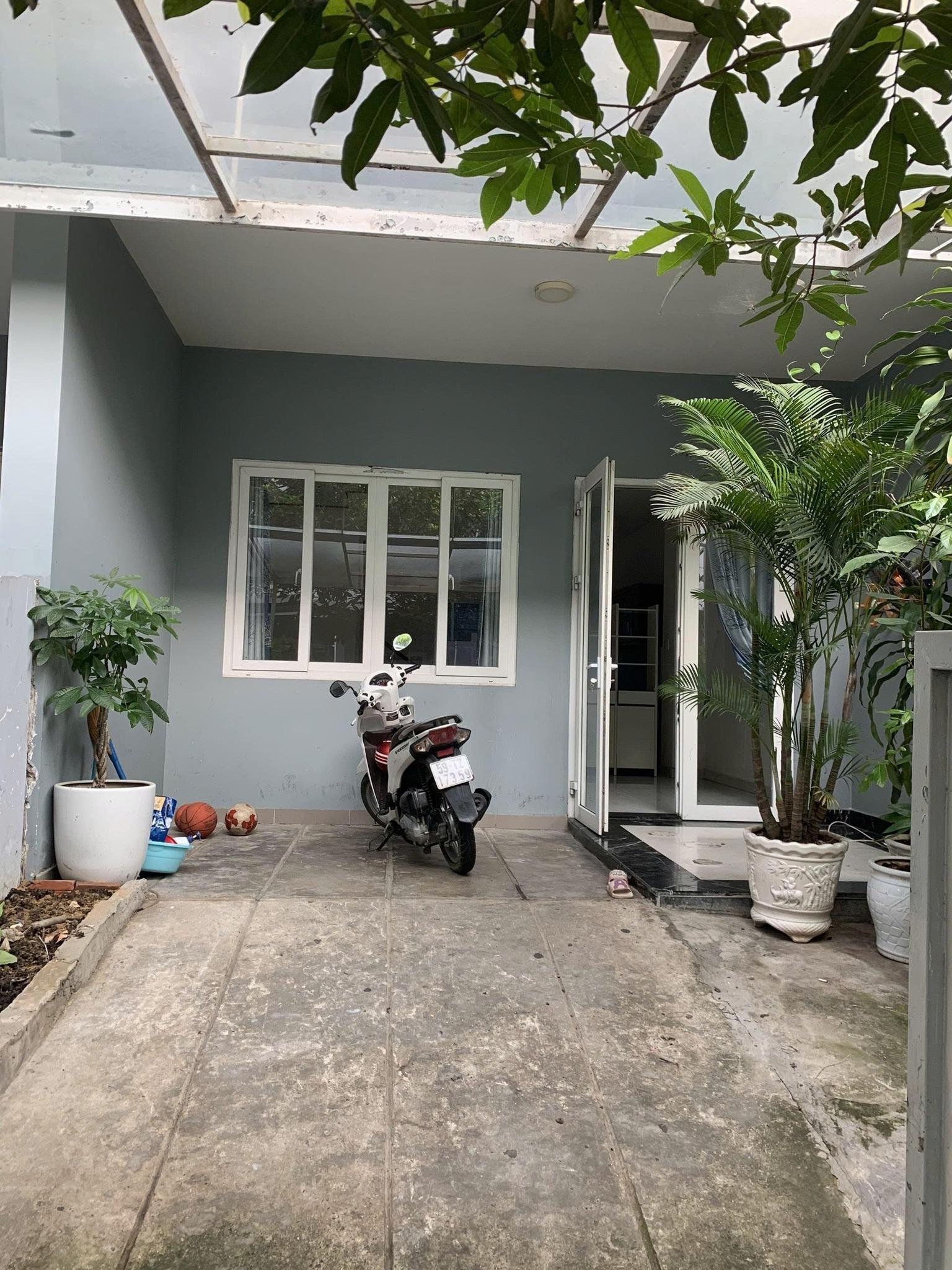 Cho thuê nhà Mega Village Khang Điền, 3 tầng, 3 PN, DT 75m2, nội thất đầy đủ, giá chỉ 11.5tr tháng - Ảnh 3