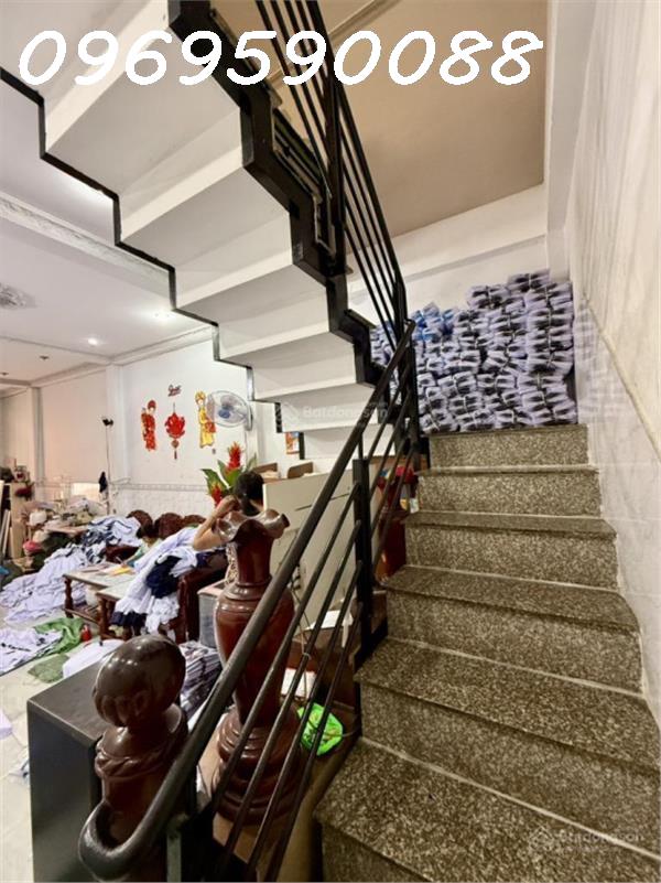 VỊ TRÍ VÀNG, CỰC HIẾM HXH TÂN SƠN NHÌ 5.8 TỶ – SHR – 60M² – 3 TẦNG – 3PN - Ảnh 2