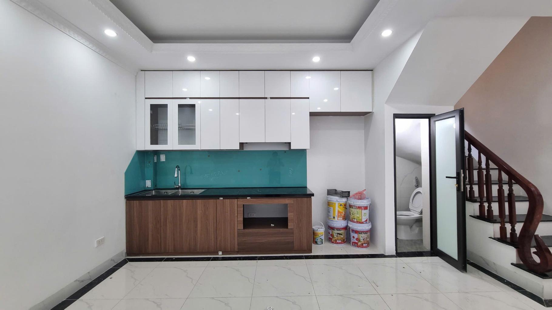 🔥 CẦU GIẤY - MẶT TIỀN RỘNG - 6 TẦNG MỚI KENG - THANG MÁY - ĐƯỜNG TO - NGÕ NÔNG - 60M2 - 12,X TỶ - Ảnh 3