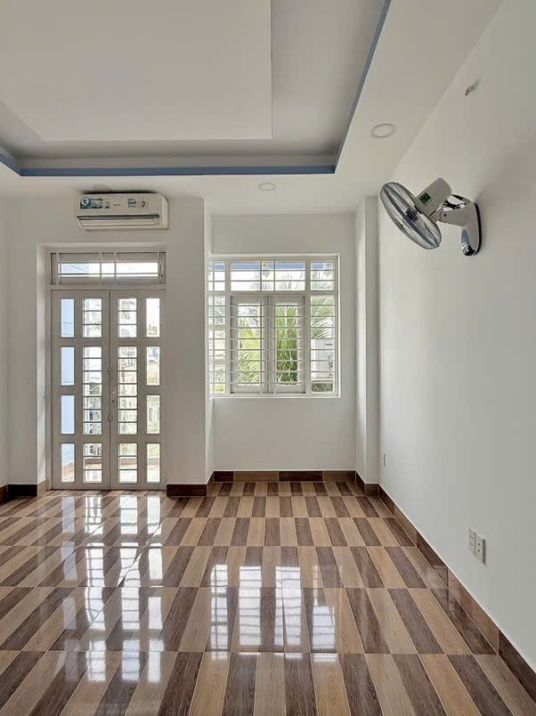 NHÀ ĐẸP GV - GẦN CV LÀNG HOA & CHỢ HẠNH THÔNG TÂY QUANG TRUNG - HXH VÀO NHÀ - 61M² - 4 TẦNG NHỈNH 7 TỶ - Ảnh 4