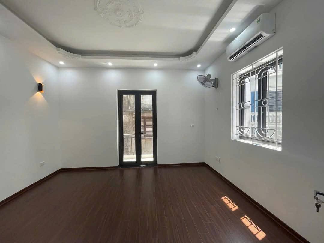 NHỈNH 11 TỶ - NHÀ ĐẸP Ở NGAY KV NGÃ TƯ SỞ - VŨ TÔNG PHAN - TX - ÔTÔ ĐỖ CỬA - LÔ GÓC 3 THOÁNG - PHÂN - Ảnh 2