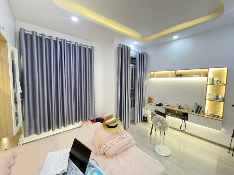 Bán nhà đẹp 4 tầng Nguyễn Văn Quỳ, Quận 7, 36m2 (4.5x8) chỉ 4.99 tỷ - Ảnh 3