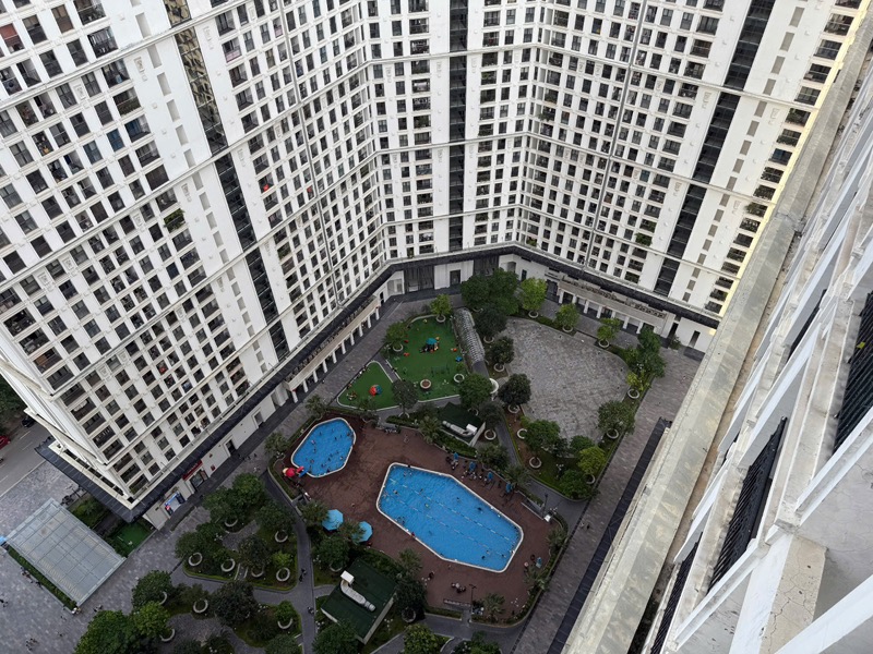 (Tin thật 100%) CH 104m2 x 3PN tại The Emerald - Nội thất cao cấp 600 triệu - Ban công hướng Đông - Ảnh 4