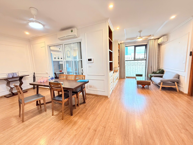 (Tin thật 100%) CH 104m2 x 3PN tại The Emerald - Nội thất cao cấp 600 triệu - Ban công hướng Đông - Ảnh 3