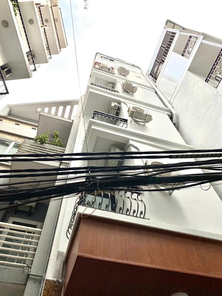 Nhà đẹp 6 tầng thang máy, đất nở hậu, an ninh số một Ba Đình - Ảnh chính