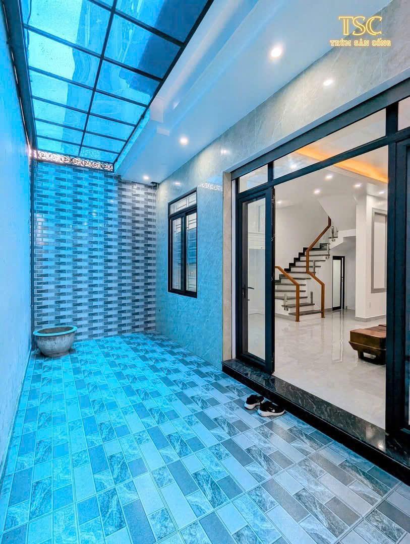 Bán nhà Thiên Lôi - Trực Cát, 60m 4 tầng, sân cổng riêng, Giá 3.95 tỉ - Ảnh chính