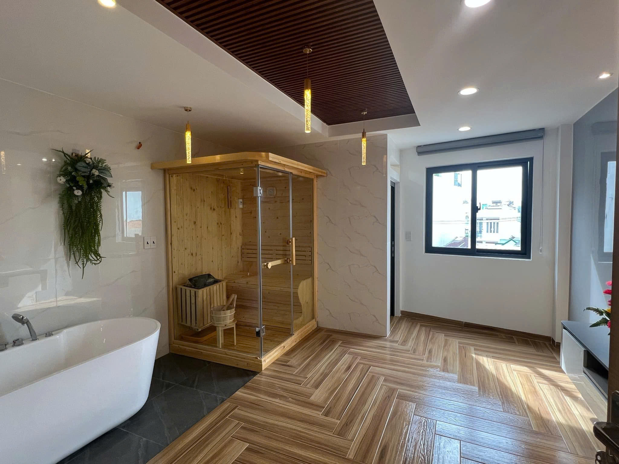 Bán nhà Hẻm xe hơi Nguyễn Tư Giản - gần Emart Phan Huy Ích, 4,2x14m, 5 Tầng, 8,9 tỷ. - Ảnh 2