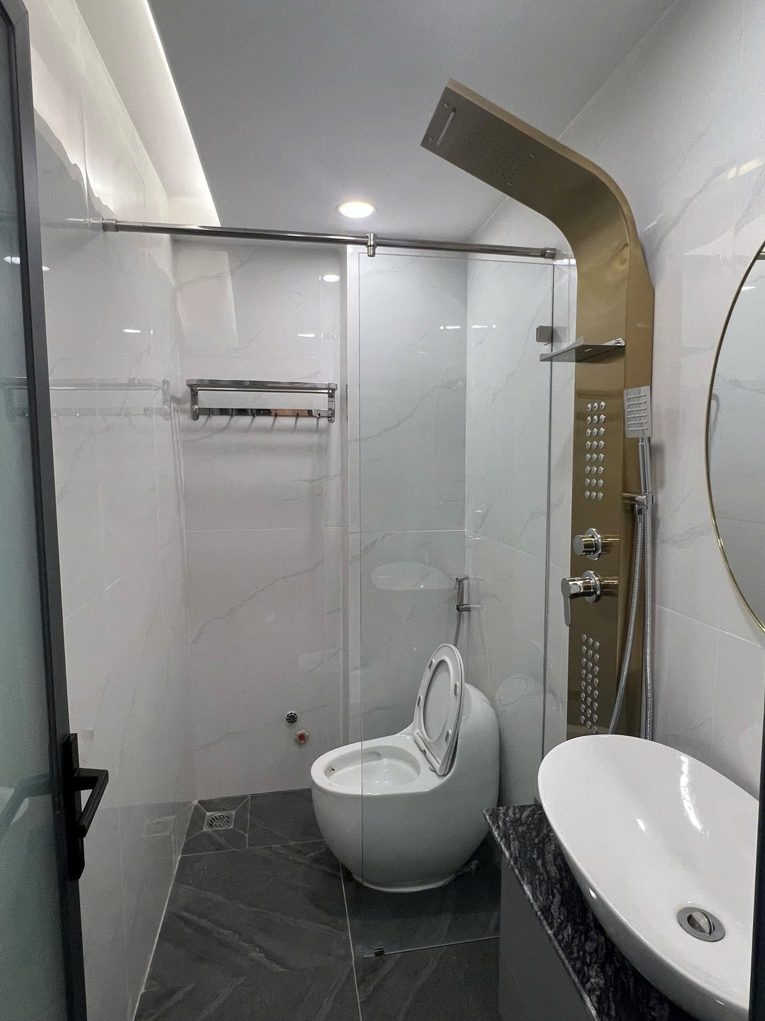Bán nhà Hẻm xe hơi Nguyễn Tư Giản - gần Emart Phan Huy Ích, 4,2x14m, 5 Tầng, 8,9 tỷ. - Ảnh 4