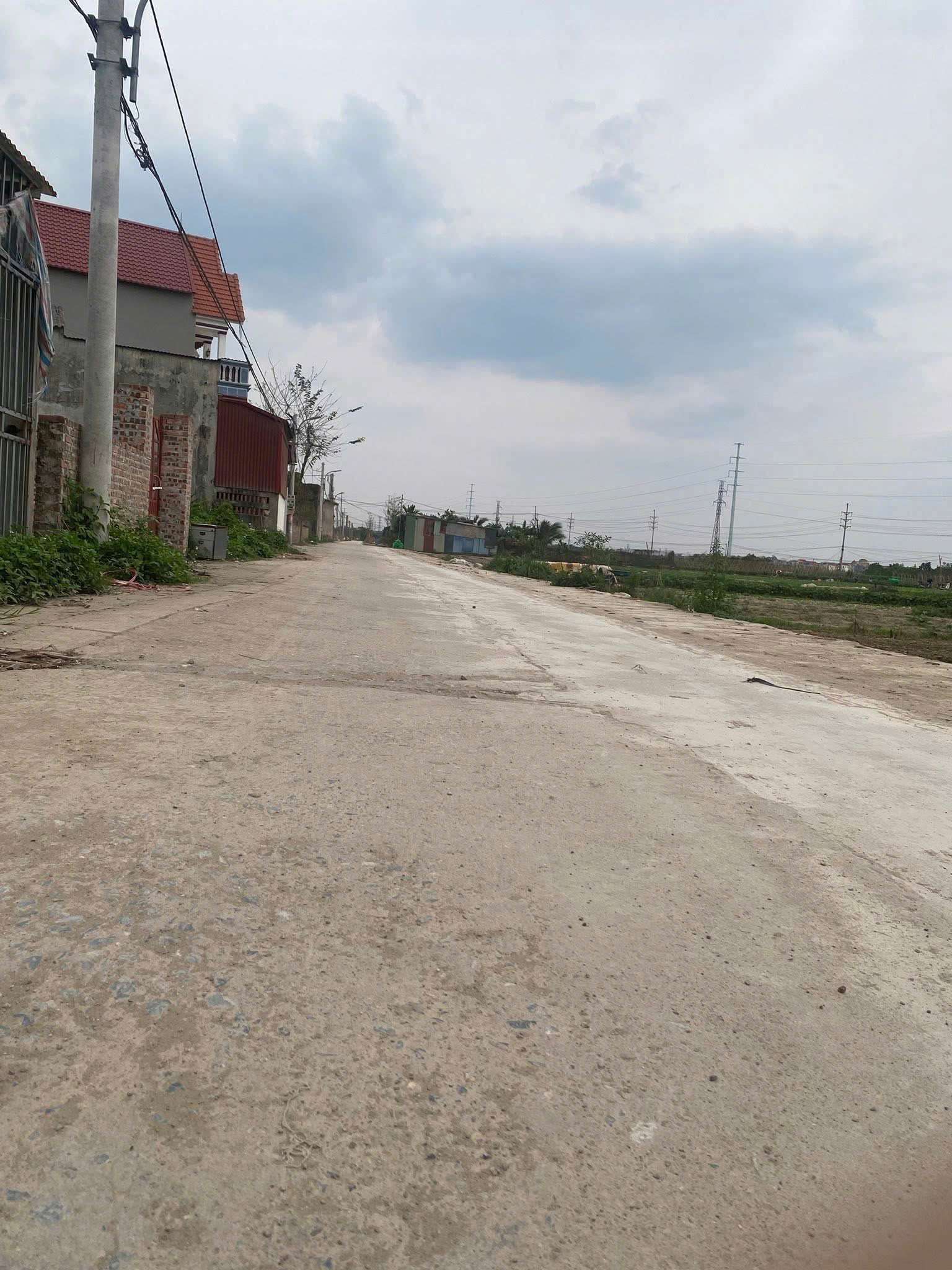 CHÍNH CHỦ BÁN 90M BÌA LÀNG TỔ 9 TT QUANG MINH MÊ LINH GIÁ 4X TRIỆU.F0 ĐẦU TƯ - Ảnh 3
