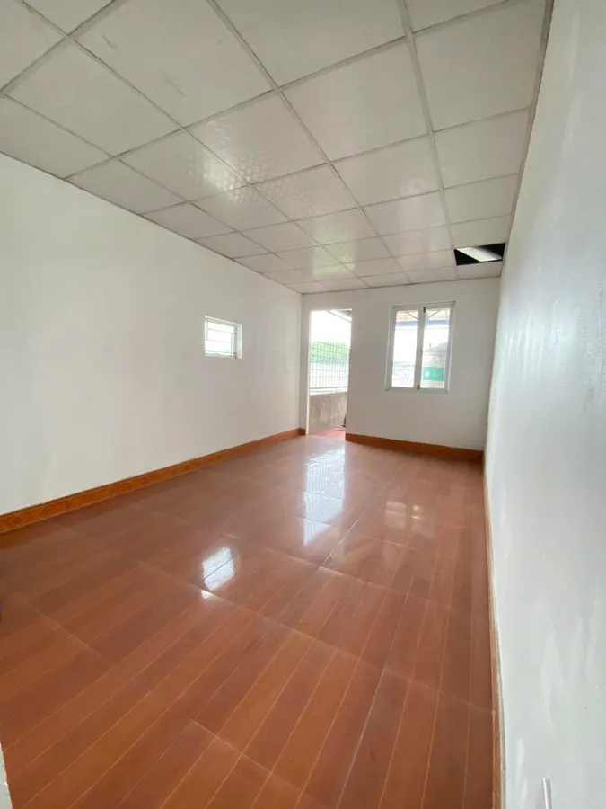 Bán Nhà Mặt Phố Phạm Văn Đồng. Bắc Từ Liêm. Ô Tô. Vỉa Hè. DT 94m2. MT 5,5m. Giá 40,3 Tỷ. - Ảnh chính