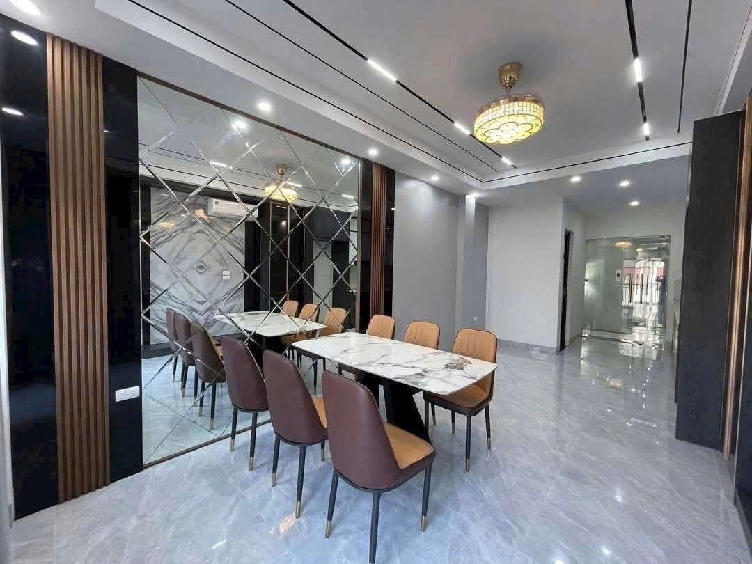 SIÊU PHẨM NHÀ ĐẸP NGỌC THỤY – 6 TẦNG – THANG MÁY NHẬP KHẨU - NỘI THẤT CAO CẤP – 13.9 TỶ - Ảnh 2