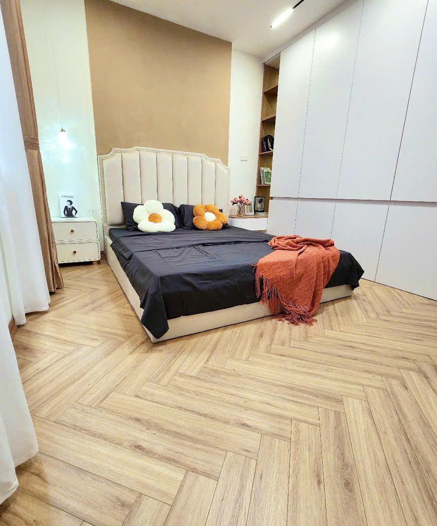 Cần Bán Nhà Bạch Mai 38m 5 Tầng 5 Phòng Giá 7.78 Tỷ Sổ Đỏ Full Nội Thất - Ảnh 1