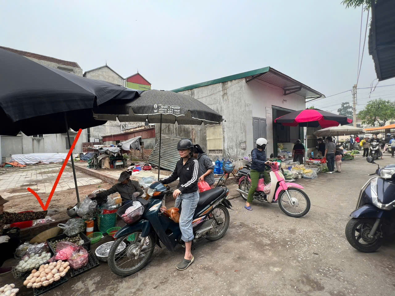 Bán 80m đất, 2 mặt thoáng, trung tâm chợ Chi Đông - mặt tiền kinh doanh đắc địa. - Ảnh 1