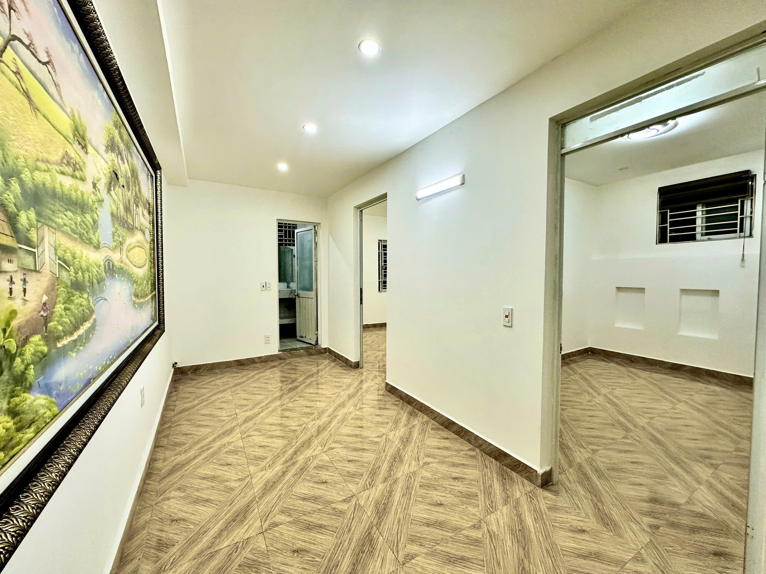 BÁN NHÀ DƯ HÀNG 83M2 2 TẦNG ĐỘC LẬP NHÀ ĐÂN CỰC RẺ. - Ảnh 2