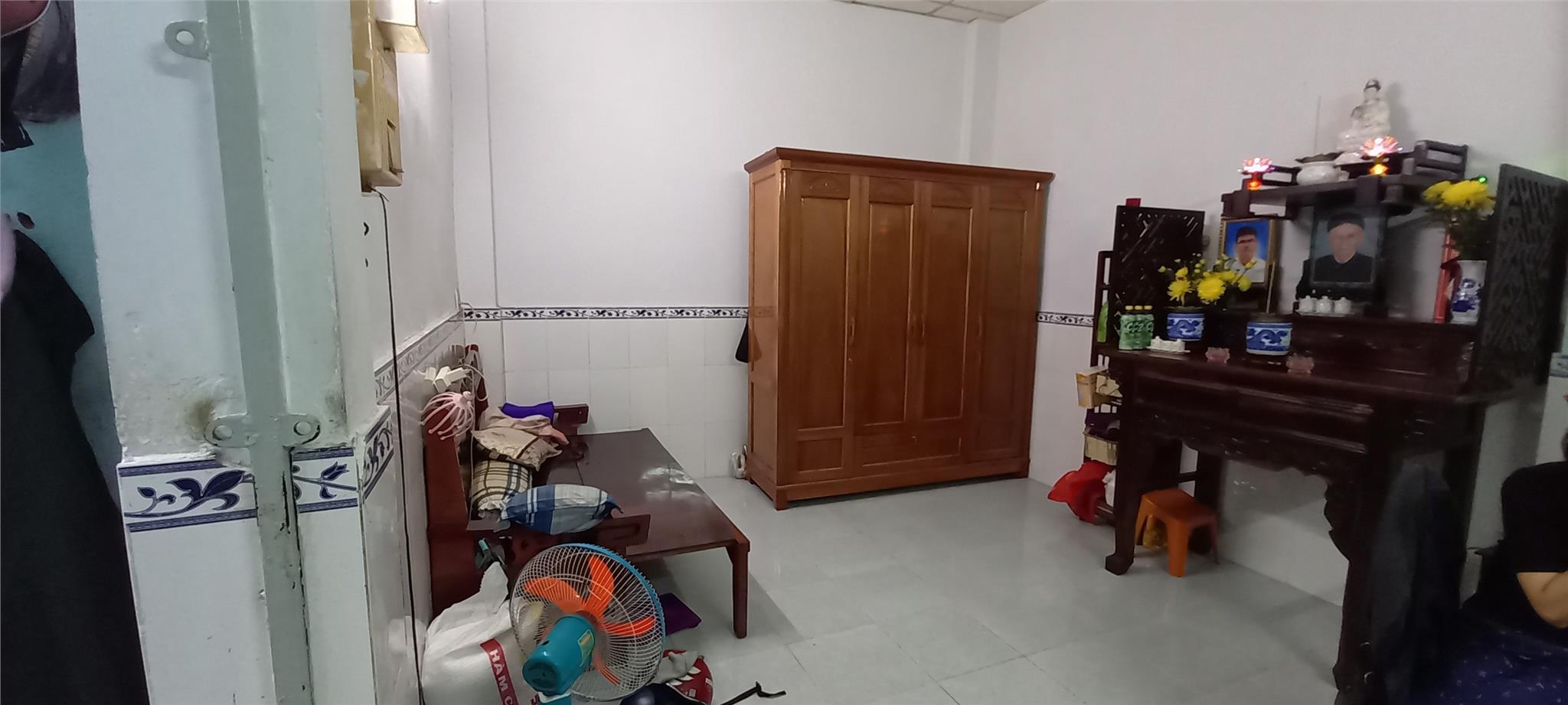 Bán nhà Đoàn Văn Bơ, Quận 4, DT 36.6m2, trệt + đúc giả, hẻm 2m, giá tốt 3.9 tỷ TL - Ảnh 2