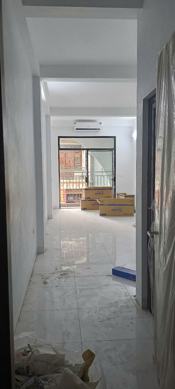 CHÍNH CHỦ E CÓ PHÒNG KHÉP KÍN CHO THUÊ TẠI PHỐ TRIỀU KHÚC, DIỆN TÍCH 30M2, FULL ĐỒ, CÓ CẦU THANG - Ảnh chính