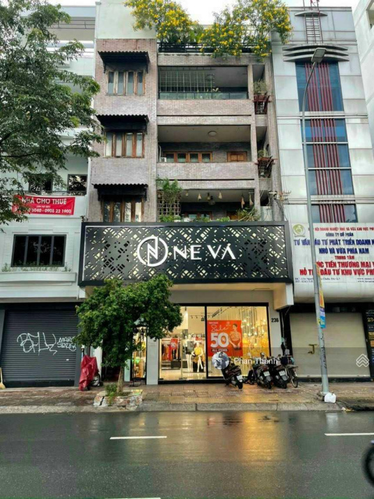 Ngộp bank, bán gấp giá cực tốt nhà 2 MT Võ Văn Kiệt, TNB, Q1, 4x21, 4 tầng, HĐT 60tr, giá 31,5 tỷ - Ảnh chính