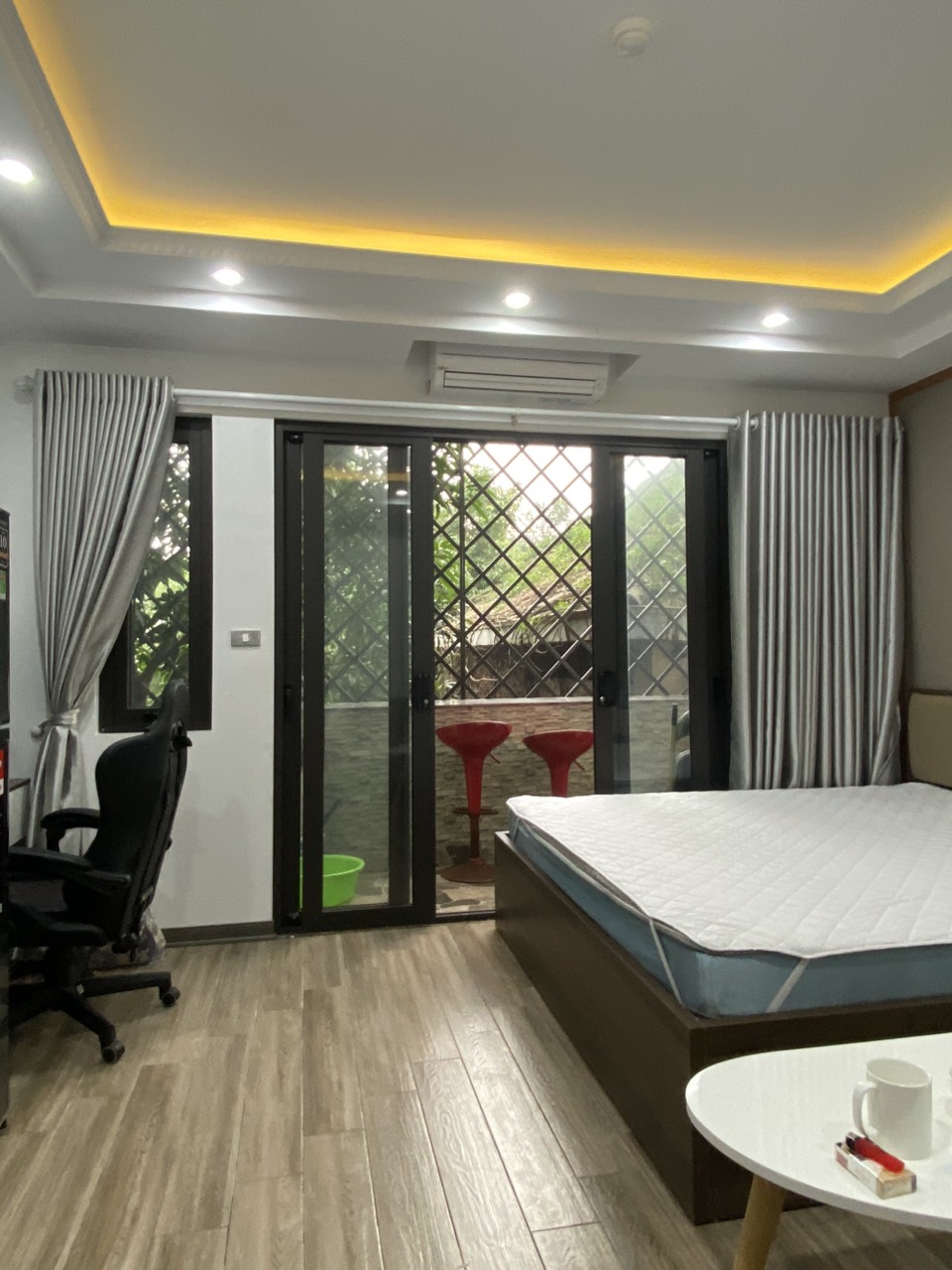 Cho thuê Căn hộ dịch vụ giá rẻ View hồ tại Ngõ 193 Phố Trích Sài, Tây Hồ. Chỉ 6.5tr - Ảnh chính
