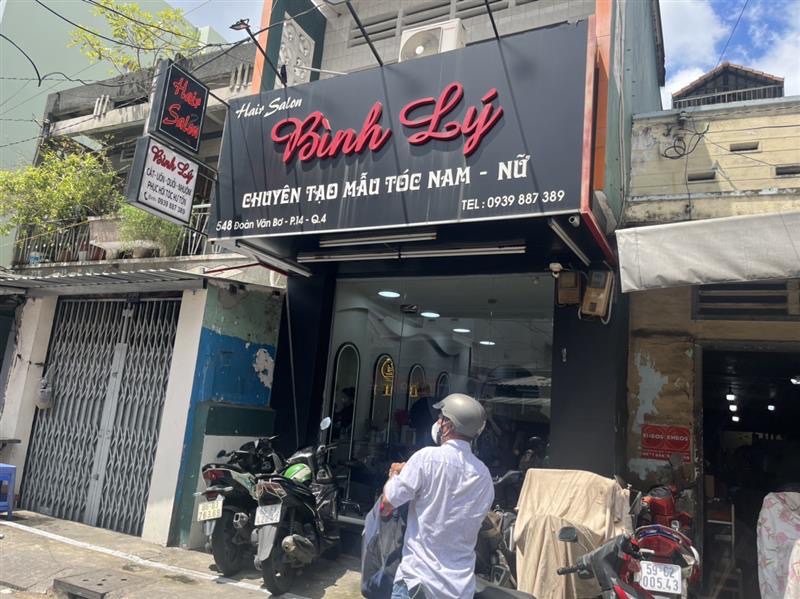 CHÍNH CHỦ CẦN BÁN NHÀ MẶT TIỀN- KHU VỰC KINH DOANH ĐA NGÀNH NGHỀ- THÔNG RA NHIỀU ĐƯỜNG - TÔN ĐẢN, - Ảnh 4