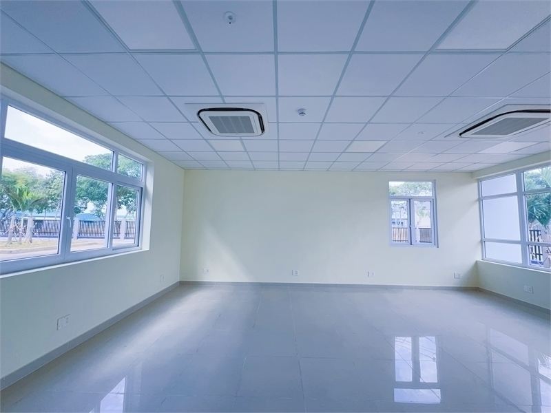 nhà xưởng sản xuất kiên cố , thu hút đầu tư nhiều ngành nghề. bàn giao xưởng SX liền - Ảnh 3