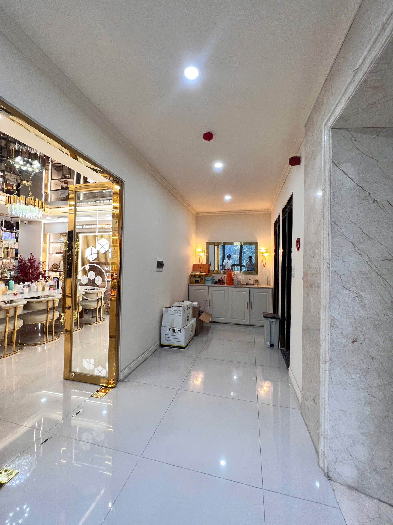 Bán Tòa BUILDING Phố Nguyễn Xiển 132m/ 7T Thang máy, MT 5.2m 79 Tỷ, Cách phố 30m - Ảnh 2