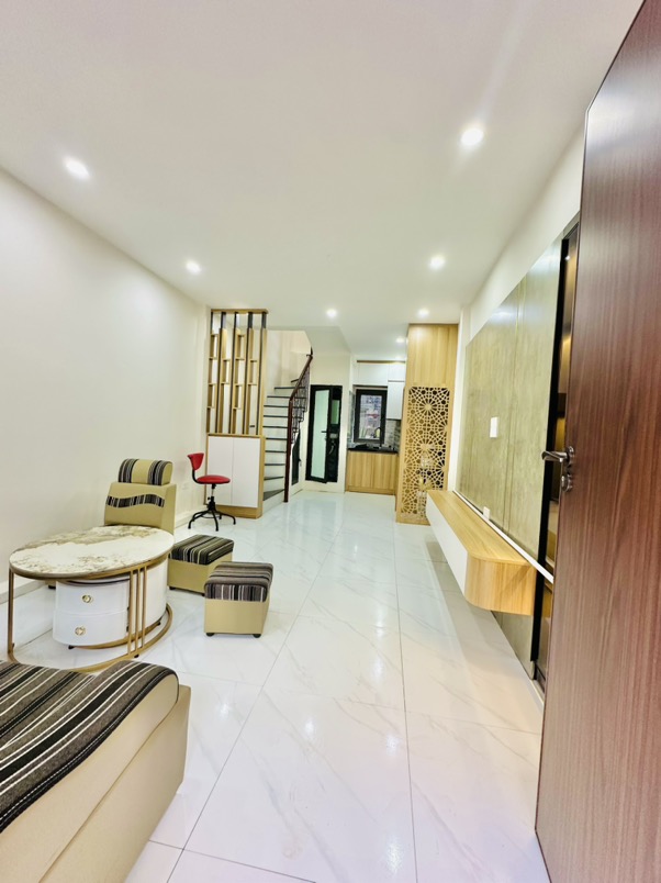 Bán nhà Nguyễn An Ninh ô tô chạy vòng quanh 2 tầng sử dụng gần 60m2 giá 3.2 tỷ sổ đỏ chính chủ - Ảnh chính