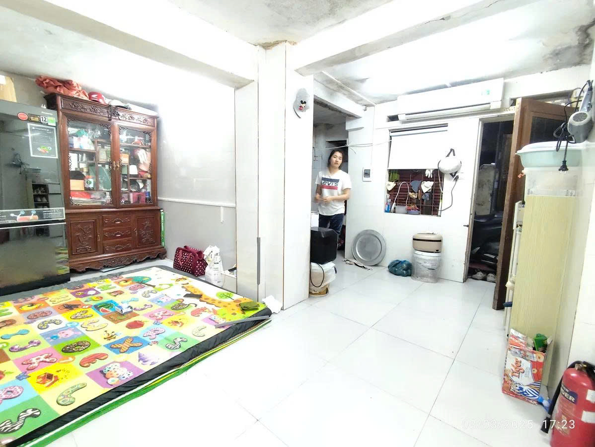 Ngõ Văn Hương 35m2 3 tầng mặt tiền 4.5 giá 5,x tỷ Đống Đa Hà Nội - Ảnh 4