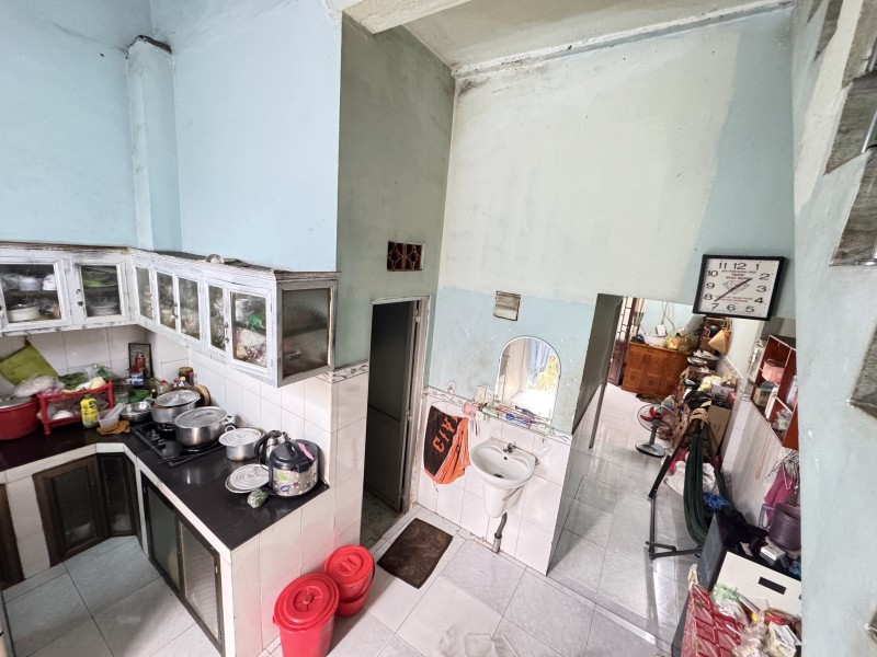 Bán nhà Linh Xuân Thủ Đức, 51m², 2 tầng, hẻm xe tải, giá 4 tỷ - Ảnh 2