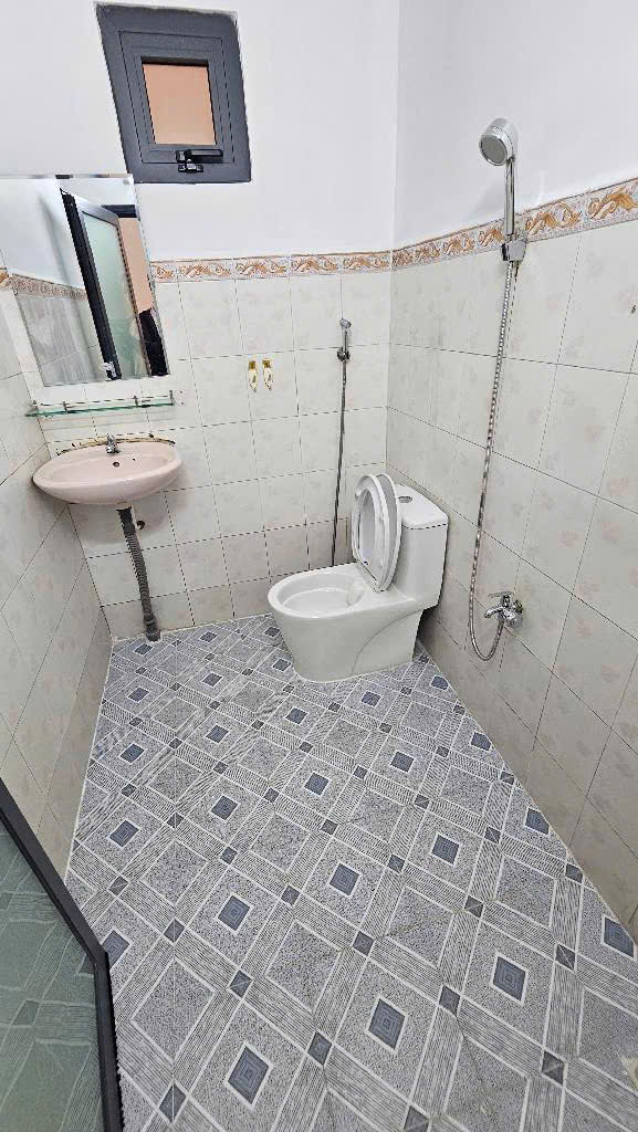Nhà C4 Mới - Ngang gần 6m - Huỳnh Tấn Phát, Phú Mỹ, Quận 7 - HXH - SH, Chỉ 6 tỷ - Ảnh 3