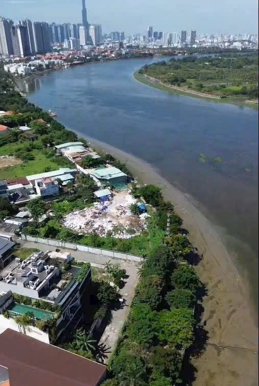 Bán đất thổ cư MT SÔNG SÀI GÒN DT= 405m2 Nguyễn Văn Hưởng, Thảo Điền, Q.2 - 135 tỷ - Ảnh 1