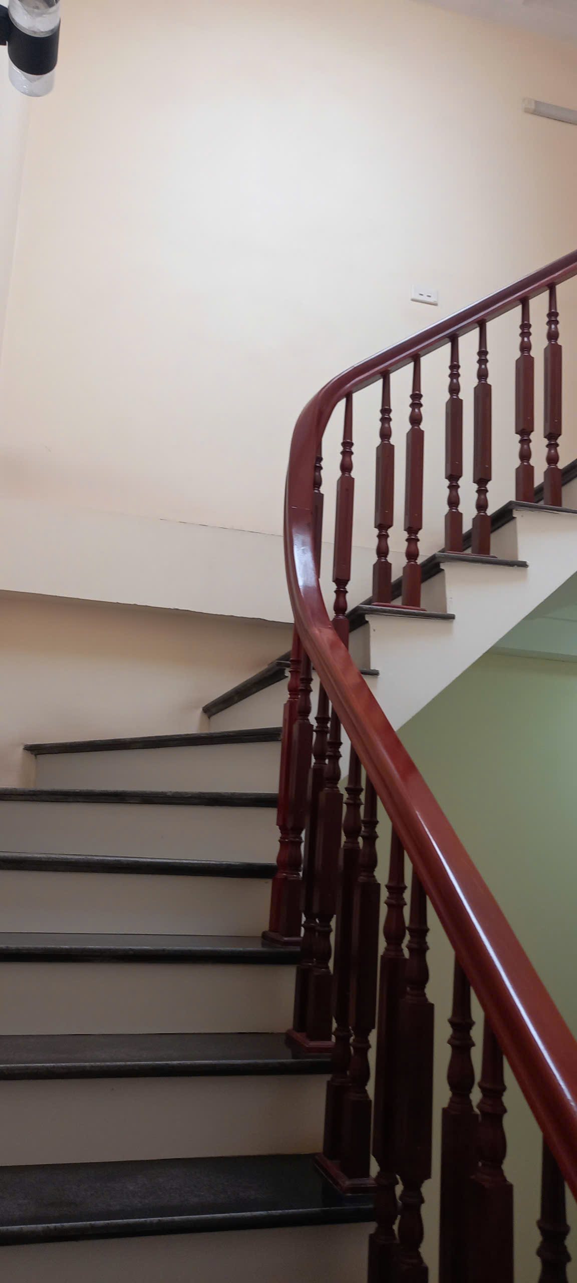 Bán nhà TT Trạm Trôi, 4 Tầng x 43m2, Kinh Doanh, Ô Tô Tránh - Ảnh 3