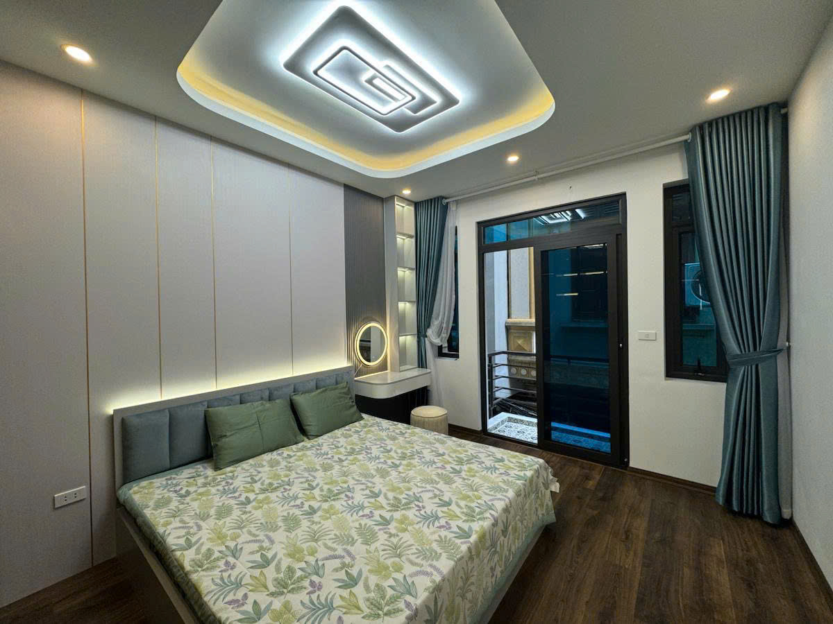 KHƯƠNG HẠ - NGÕ THÔNG 3 GÁC TRÁNH FULL NỘI THẤT 34m2 5 tầng mt 3.5m Giá 7.75 tỷ - Ảnh 2