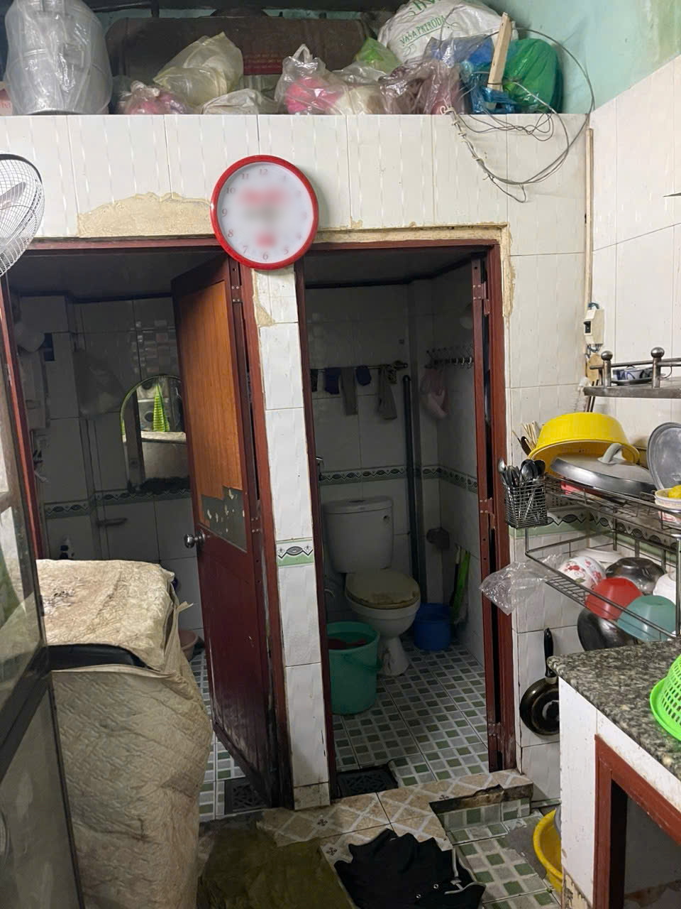 Chủ cần tiền giảm 1 tỷ!!! Nhà phố Mặt tiền đường Hưng Phú lề đường rộng thoáng thuận tiện cho việc - Ảnh 2