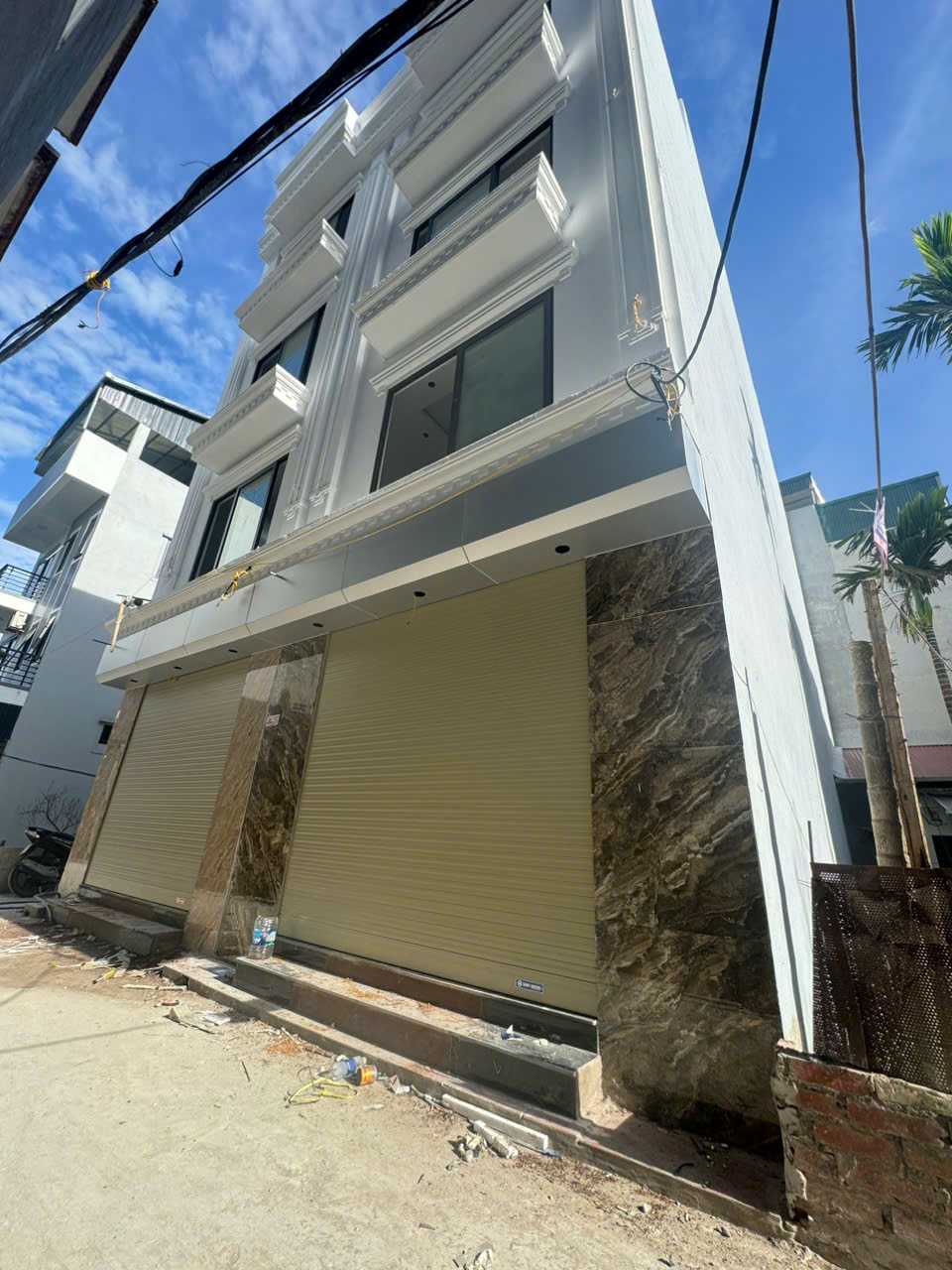 Bán gấp nhà đẹp trong tháng Phúc Lợi, lô góc 5 tầng, 3 ngõ ngoặt, nội thất đẹp, oto đỗ cửa, 4,95 tỷ - Ảnh 1