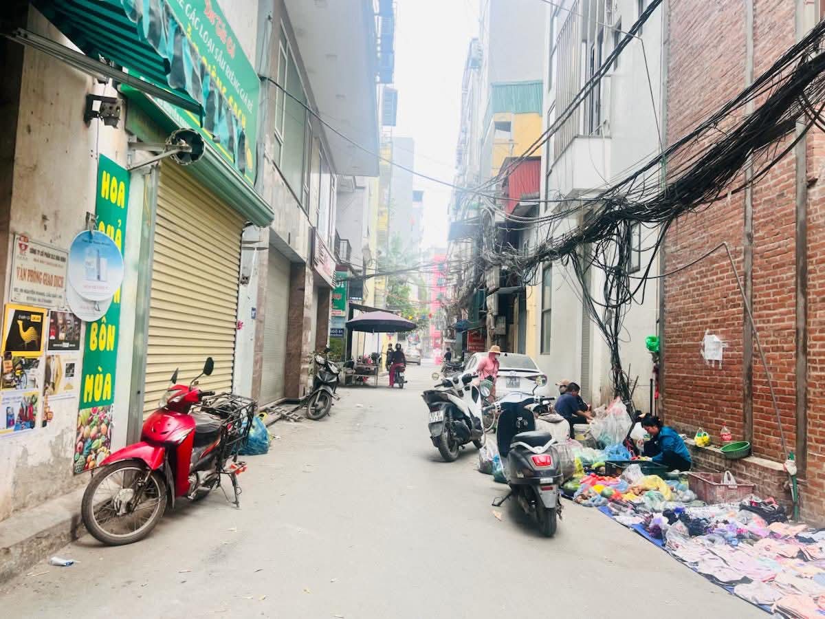 BÁN NHÀ NGÕ 87 NGUYỄN KHANG CẦU GIẤY - Ô TÔ TRÁNH KINH DOANH - 3 TẦNG - DT 55M2 GIÁ 22.5 TỶ - Ảnh 2
