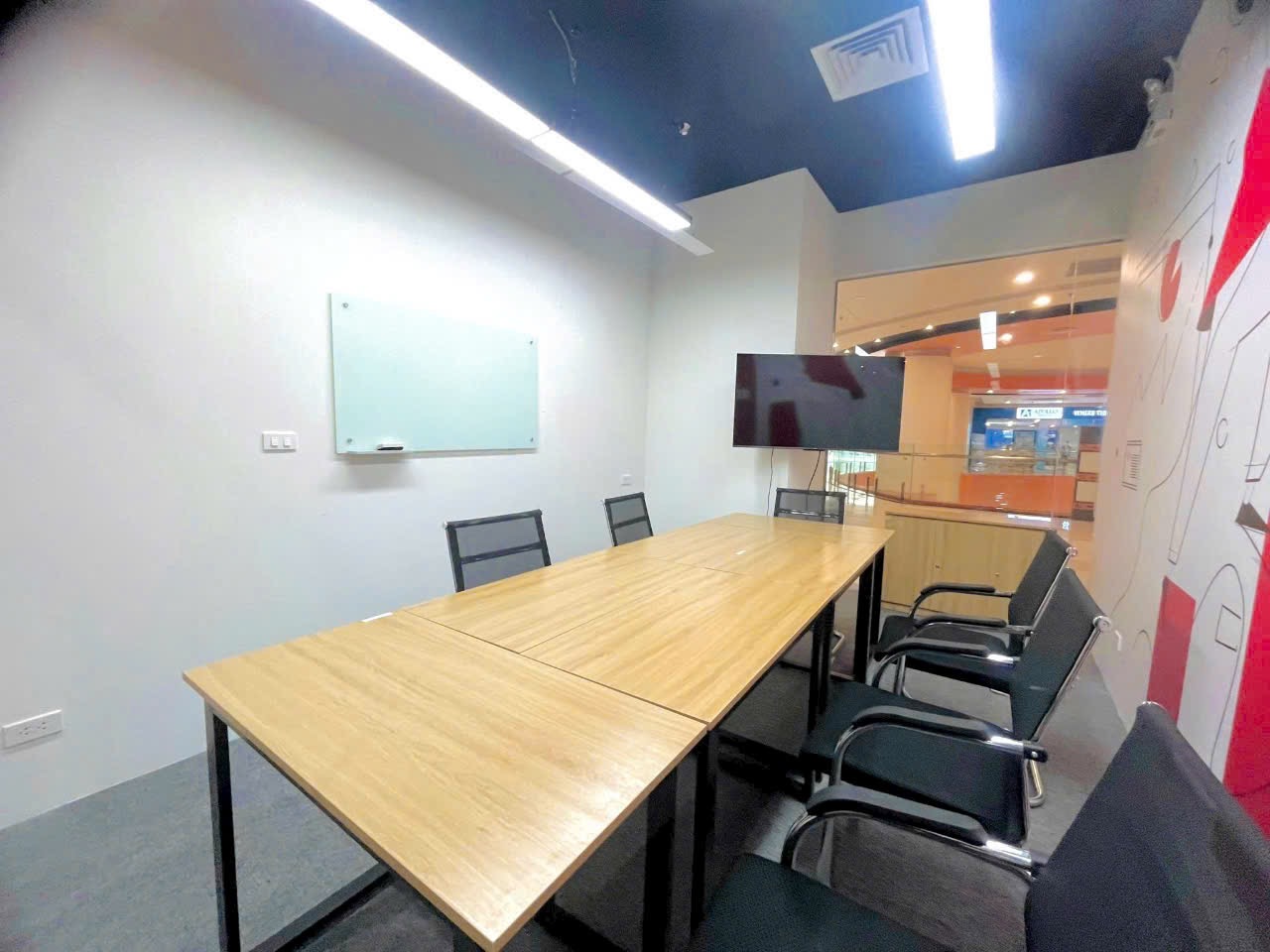 Sang nhượng văn phòng giá rẻ, full tiện ích - Ảnh chính