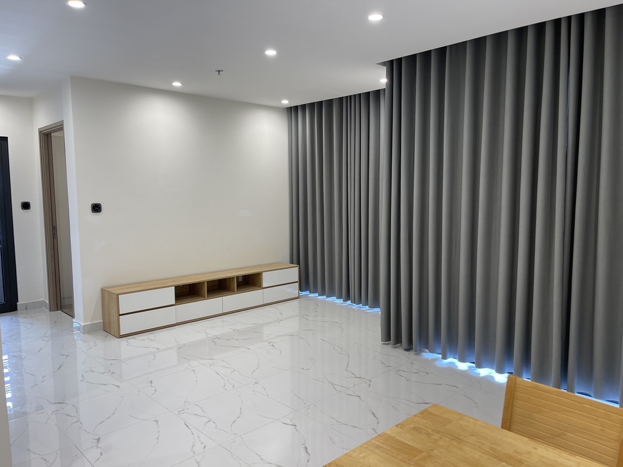 Cho thuê CH Chung cư 70m2 - Beverly Solari - Vinhomes Grand Park Q9 - Giá rẻ - Nhận nhà ngay - Ảnh 2