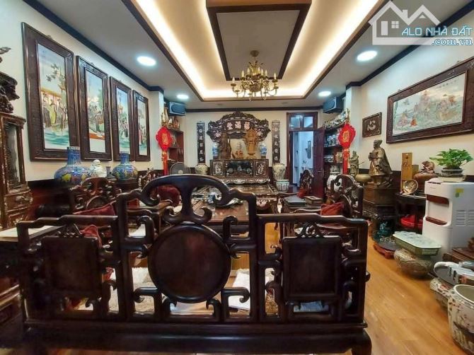 BÁN GẤP NHÀ ĐẸP CẦU GIẤY, PHÂN LÔ, ÔTÔ VÀO NHÀ, KINH DOANH, DT 52M2, MT4.5M, GIÁ 15 TỶ - Ảnh chính