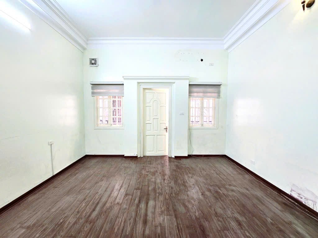 Nhà đẹp phố Quan Hoa, diện tích 65m2, hiếm có khó tìm - Ảnh 4