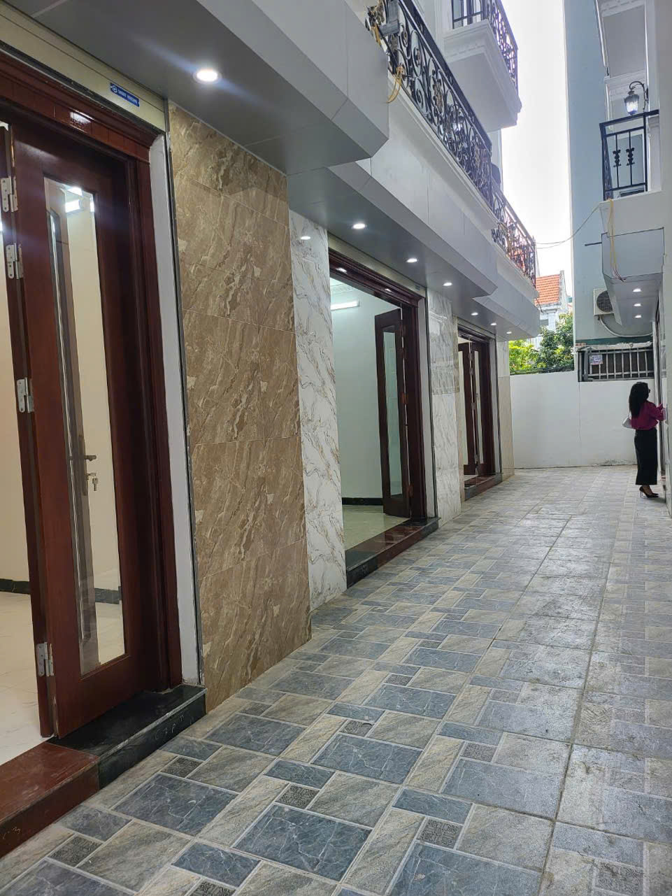 NHÀ ĐẸP GIÁ RẺ. THẠCH BÀN LONG BIÊN HN - Ảnh 6
