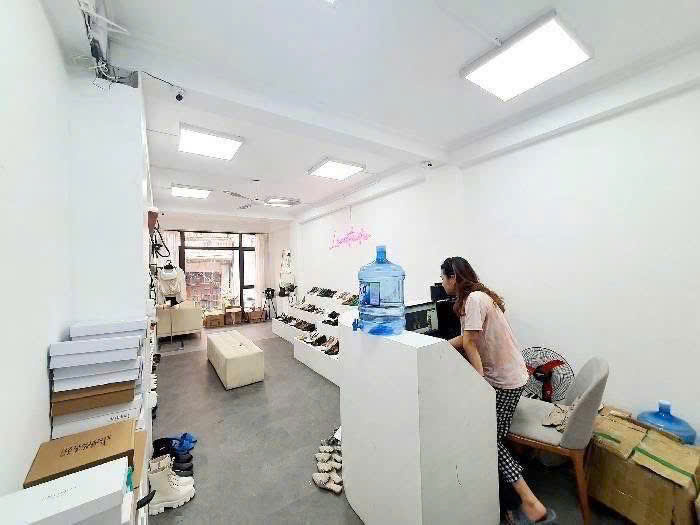 💎 PHÂN LÔ NGHĨA ĐÔ – SIÊU PHẨM GIÁ ĐẦU TƯ DUY NHẤT – 50M² VỈA HÈ – Ô TÔ TRÁNH GIÁ 18 TỶ – CẦU GIẤY - Ảnh 1