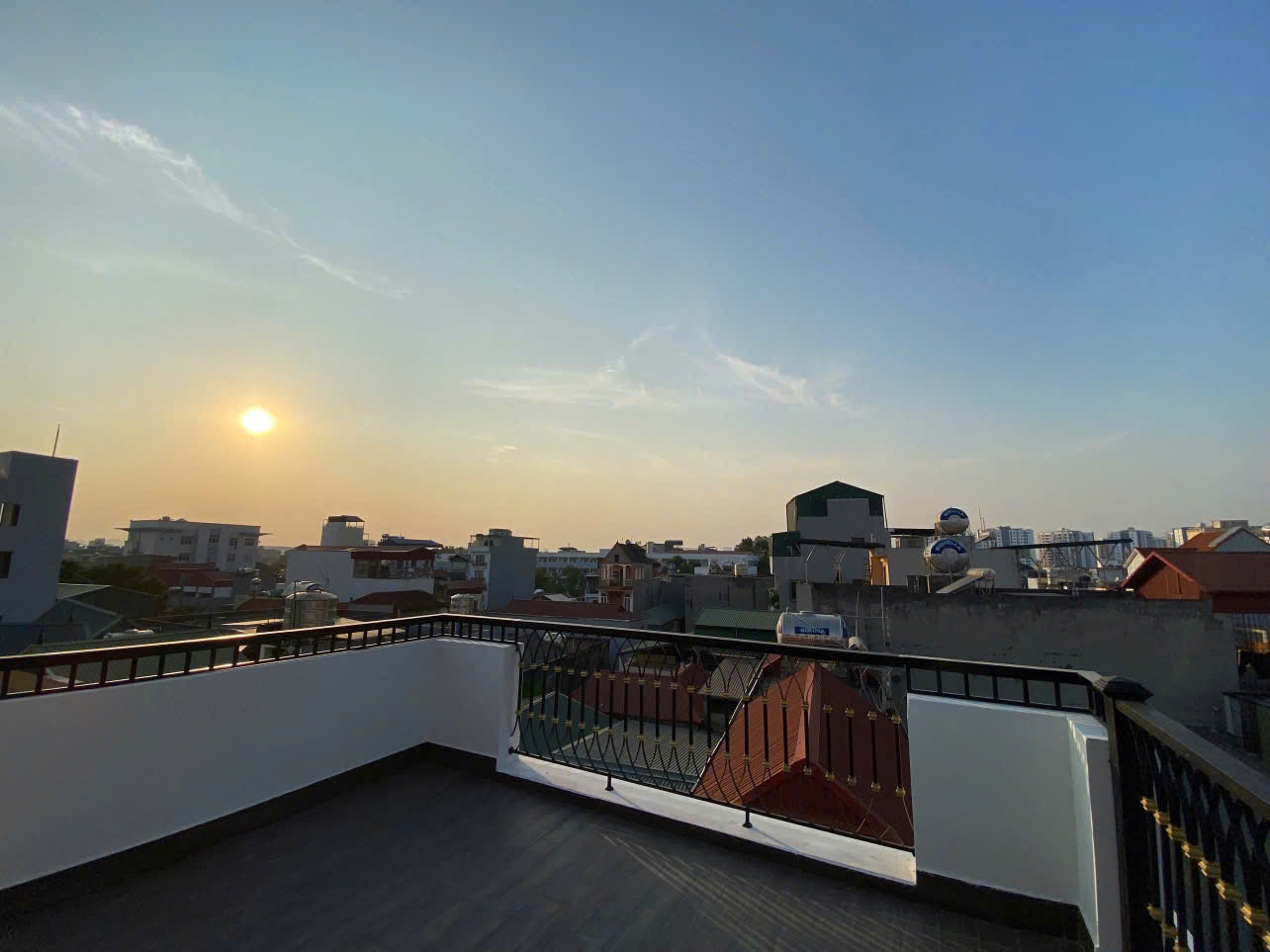 CHO THUÊ PHÒNG STUDIO & MẶT BẰNG KINH DOANH TẠI 42 PHỐ SÀI ĐỒNG, LONG BIÊN, HÀ NỘI - 35M2 - - Ảnh 4