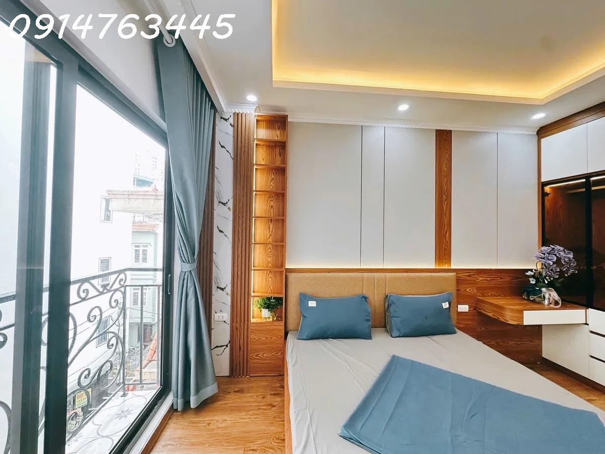 SIÊU HIẾM - NỘI THẤT 5** - THANG MÁY SỊN XÒ - GẦN PHỐ - CÁCH 15M RA Ô TÔ TRÁNH - Ảnh chính