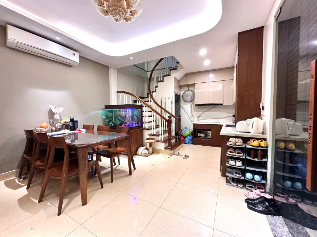 PHÂN LÔ LẠC TRUNG, Ô TÔ VÒNG QUANH, NGÕ THÔNG, KINH DOANH, XÂY CCMN ĐỀU ĐẸP 68M NHỈNH 14 TỶ - Ảnh 2