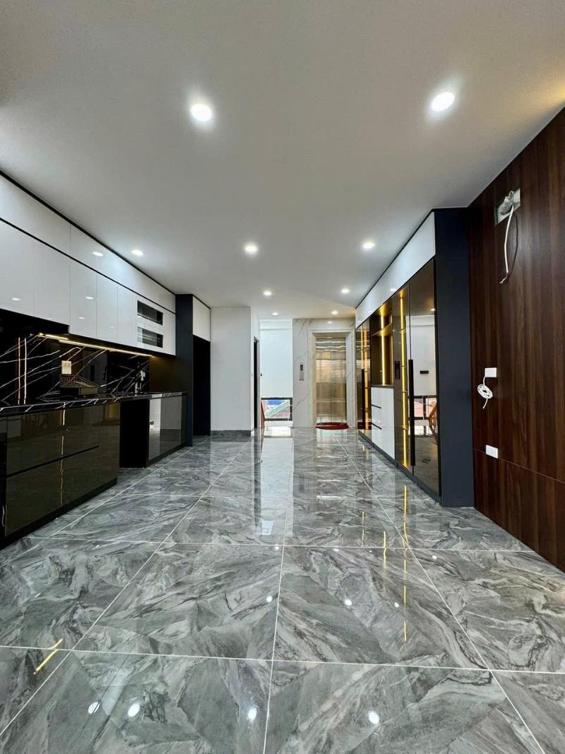 Bán nhà Đền Lừ ô tô tránh thông tứ tung 6 tầng thang máy nội thất đẹp lung linh 55m2 giá 18 tỷ - Ảnh 4